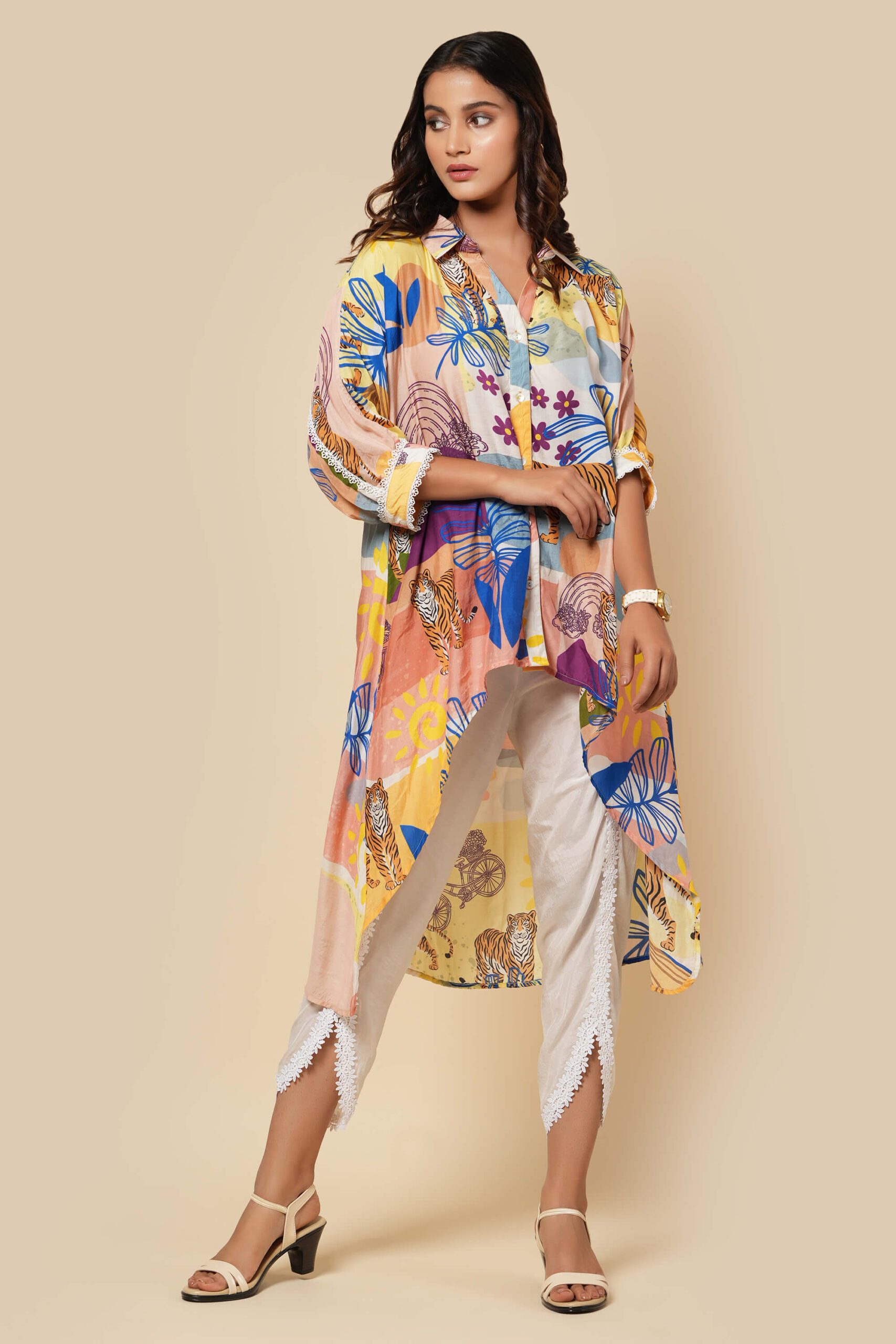 TIGER PRINT HIGH-LOW SHIRT