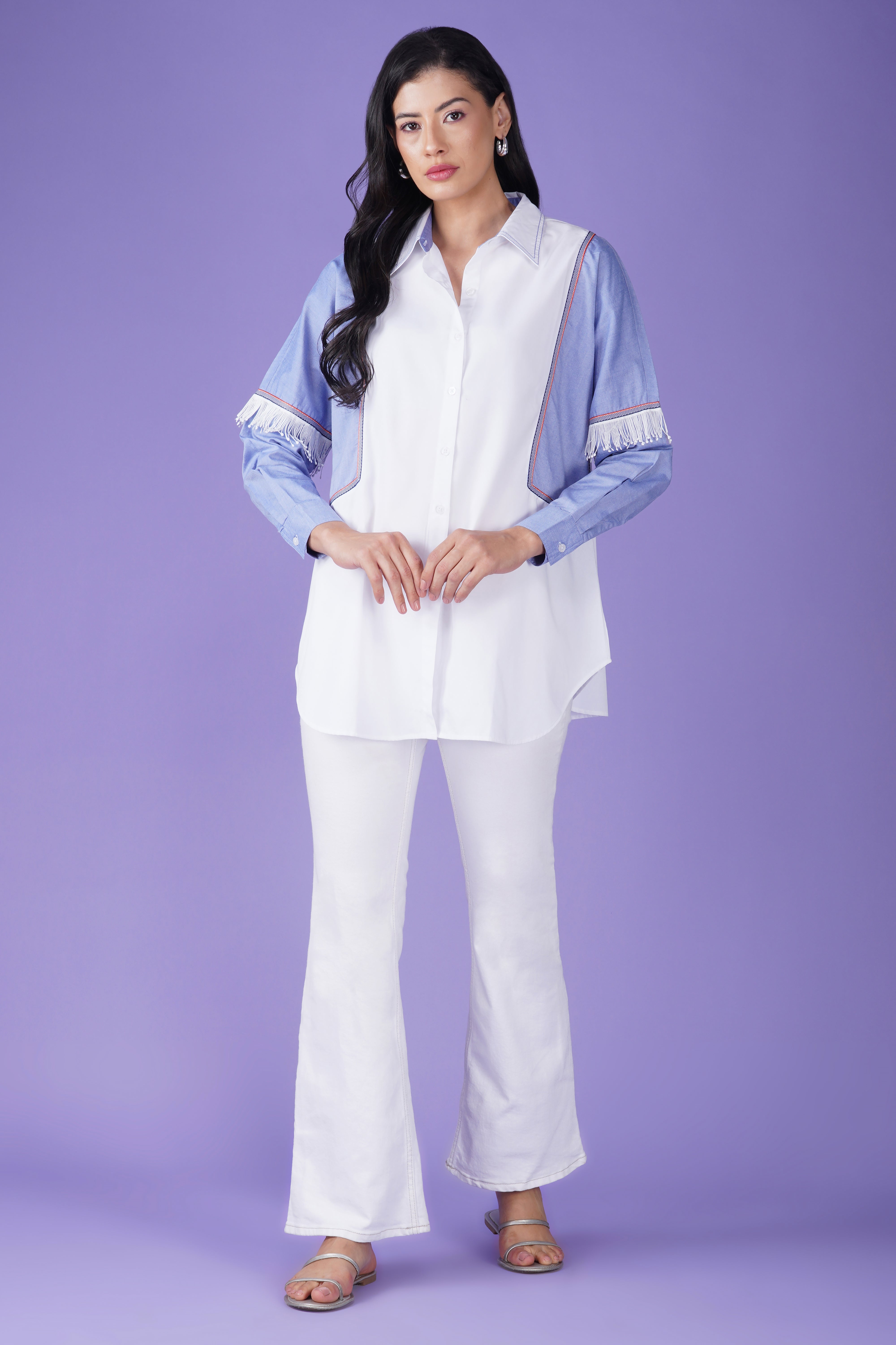 Anti-fit white shirt with side panels