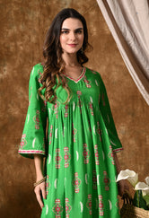 GREEN PRINT HI-SLIT STRAIGHT KURTA